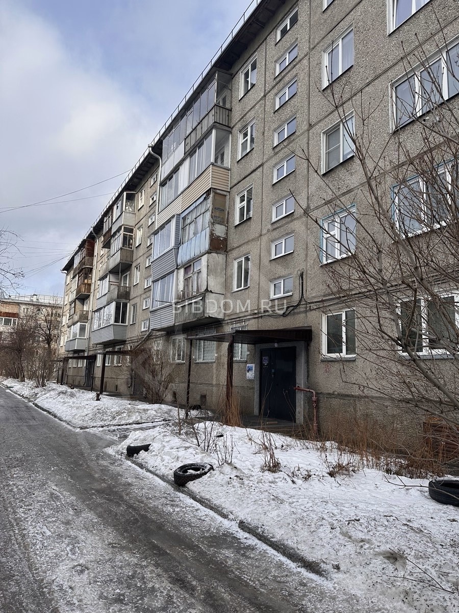 Продам трехкомнатную квартиру в Красноярске Ульяновский пр-кт, 65 кв.м, 5  этаж - СИБДОМ, объявление 3894289