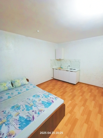 
  Сдам посуточно 1-комн. квартиру, 42 м², Солнечная ул, д. 43
. Фото 2.
