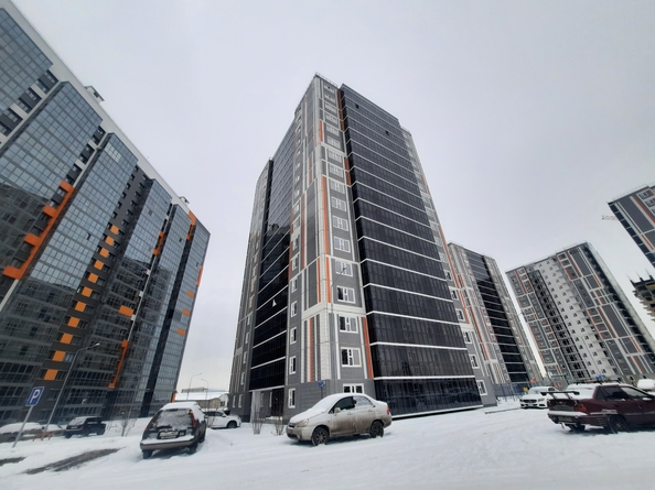 
   Продам 2-комнатную, 60.9 м², Аральская ул, 51

. Фото 5.