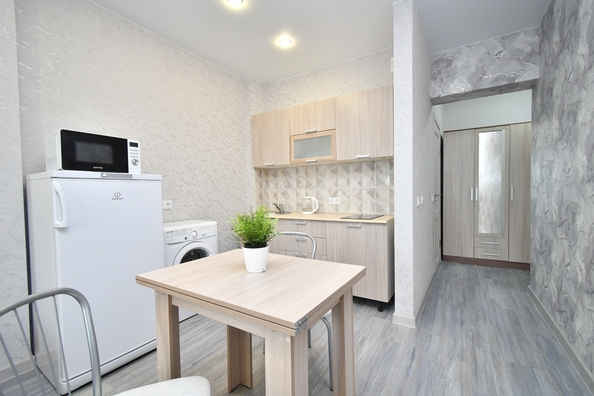 
  Сдам посуточно в аренду студию, 28 м², Красноярск

. Фото 4.