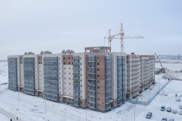 
   Продам 3-комнатную, 71.68 м², Светлова ул, 12

. Фото 2.