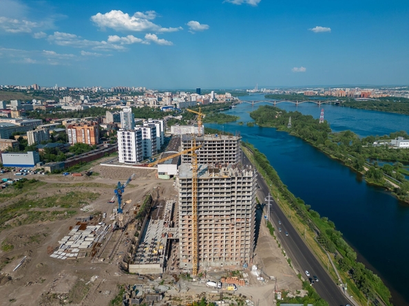 
  Продается 2-комн. квартира, 55.4 м², ЖК Суриков, дом 1
. Фото 2.