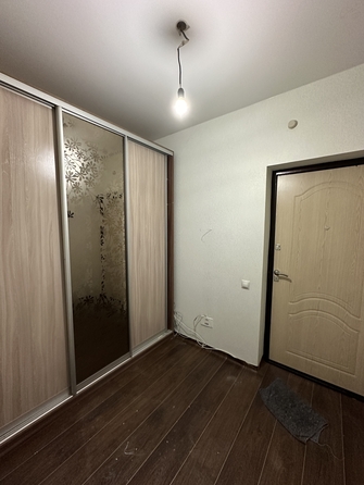 
   Продам 2-комнатную, 70.1 м², Апрельская ул, 1

. Фото 9.