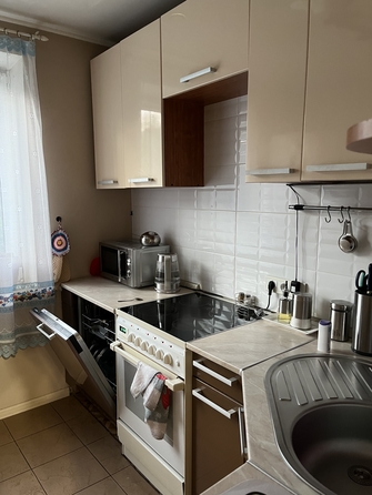 
   Продам 3-комнатную, 64 м², Новосибирская ул, 42

. Фото 7.