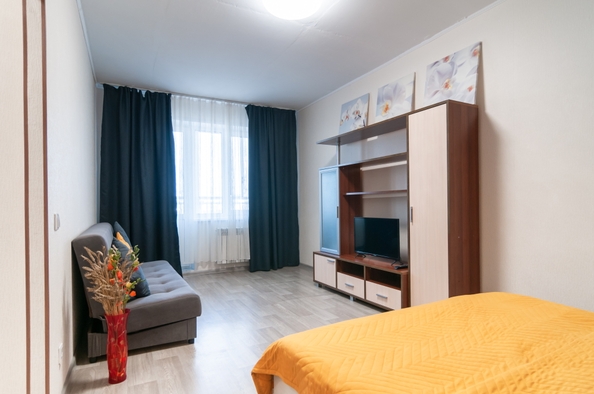 
  Сдам посуточно в аренду апартаменты, 40 м², Красноярск

. Фото 4.