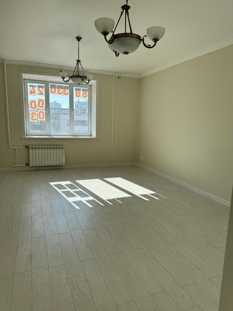 
   Продам 2-комнатную, 57.5 м², Батурина ул, 9

. Фото 11.