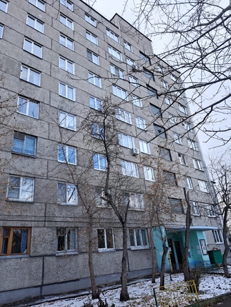 
   Продам 3-комнатную, 46.96 м², Красноярский Рабочий пр-кт, 151

. Фото 1.