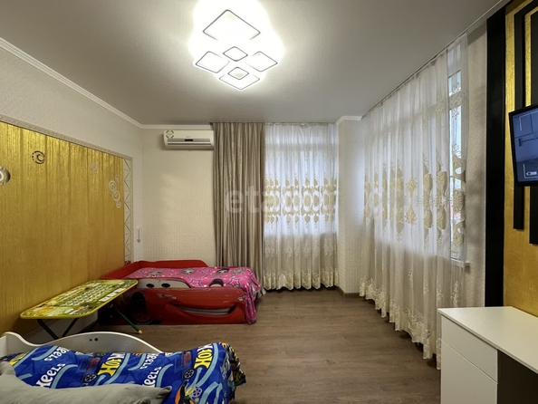 
   Продам 3-комнатную, 94.5 м², Алексеева ул, 39

. Фото 17.