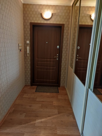 
  Сдам в аренду 2-комнатную квартиру, 51 м², Красноярск

. Фото 4.