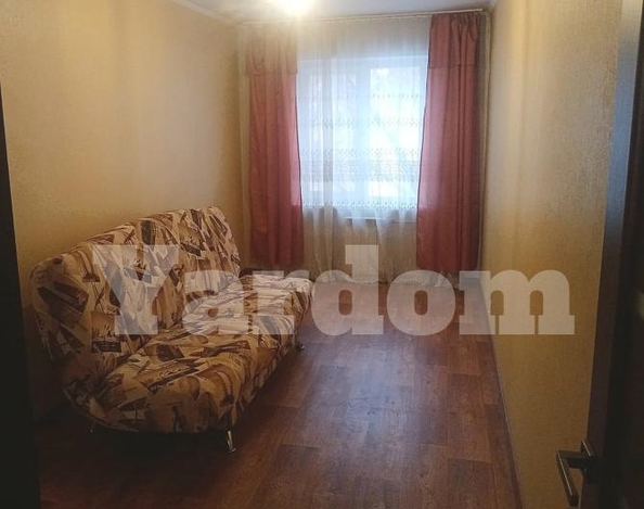 
   Продам 2-комнатную, 45.6 м², Железнодорожников ул, 24а

. Фото 3.