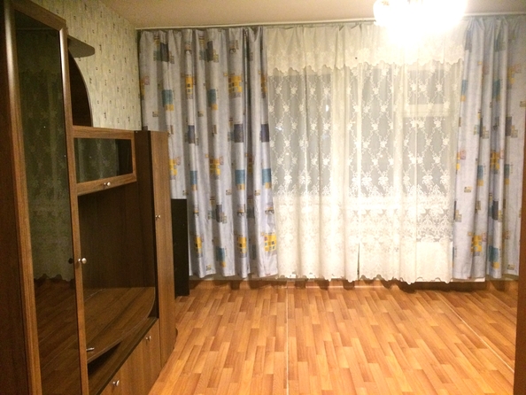 
  Сдам в аренду 1-комнатную квартиру, 42 м², Красноярск

. Фото 4.