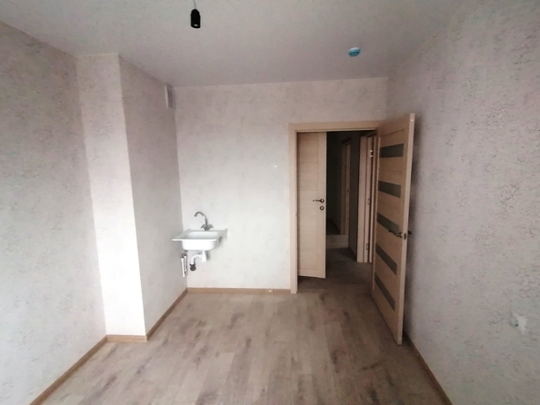 
   Продам 2-комнатную, 56.2 м², КБС. Берег, дом 5 строение 1

. Фото 6.