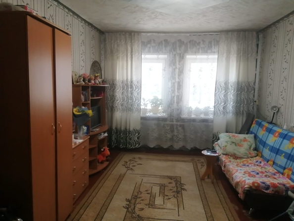 
   Продам 3-комнатную, 63.4 м², Глинки ул, 8

. Фото 1.