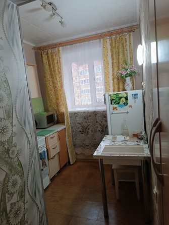 
   Продам 1-комнатную, 21.2 м², Шахтеров ул, 12

. Фото 2.