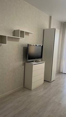 
  Сдам в аренду 1-комнатную квартиру, 41 м², Красноярск

. Фото 9.