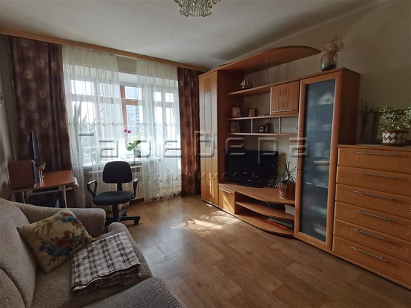 
   Продам 3-комнатную, 51.8 м², Аэровокзальная ул, 8з

. Фото 3.