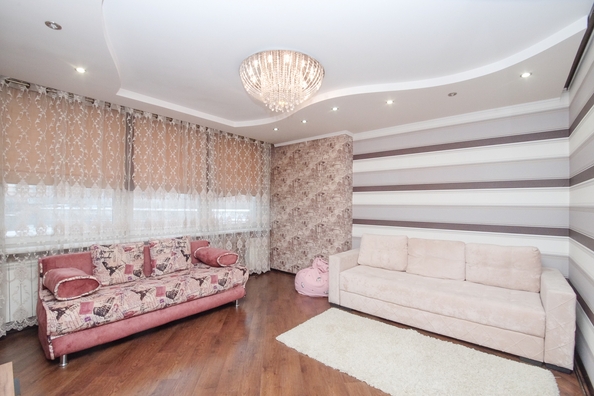 
   Продам 4-комнатную, 115.3 м², Белинского ул, 1

. Фото 20.