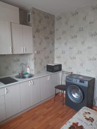 
  Сдам в аренду 1-комнатную квартиру, 40.1 м², Красноярск

. Фото 2.