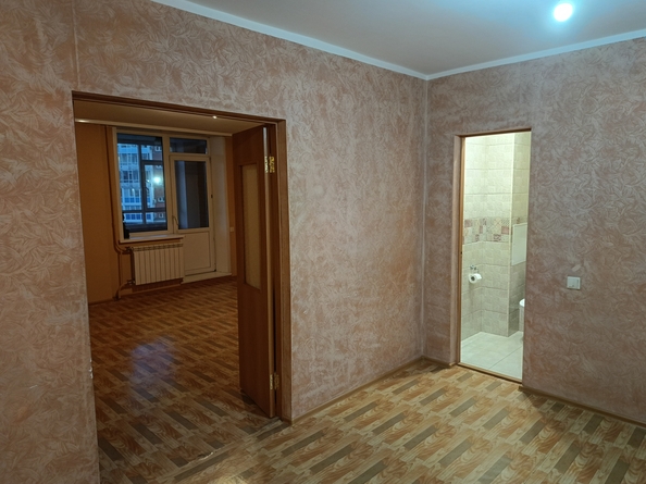 
   Продам 1-комнатную, 59.1 м², Алексеева ул, 21

. Фото 2.