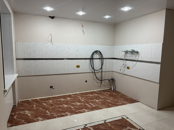 
   Продам 4-комнатную, 100.5 м², Семафорная ул, 439/5

. Фото 7.
