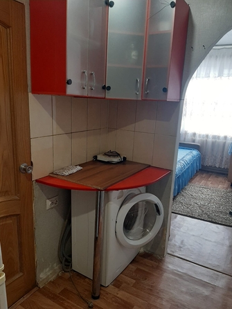 
  Сдам в аренду 1-комнатную квартиру, 14 м², Красноярск

. Фото 1.