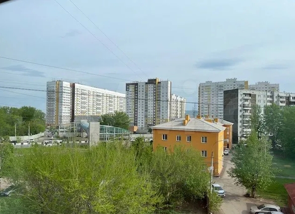 
   Продам 2-комнатную, 49 м², Краснодарская ул, 2Б

. Фото 17.