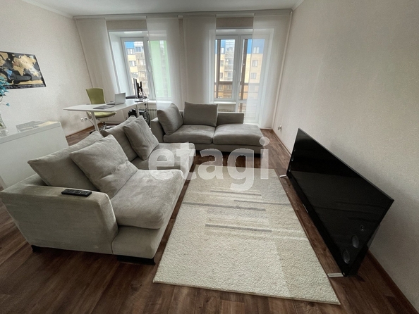 
  Продается 2-комн. квартира, 68.8 м², ЖК Южный берег, дом 8
. Фото 7.