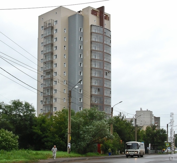 
   Продам 4-комнатную, 132.4 м², Воронова ул, 14и

. Фото 3.