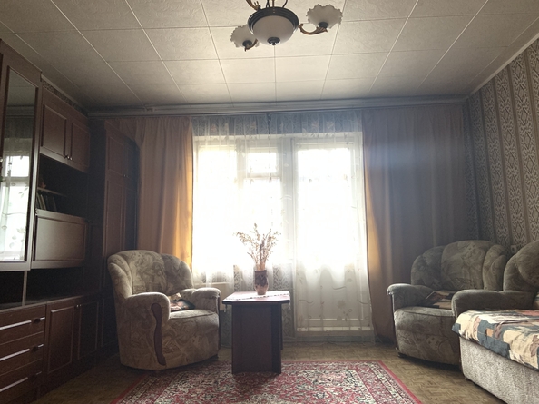 
   Продам 3-комнатную, 63.8 м², Судостроительная ул, 133

. Фото 3.