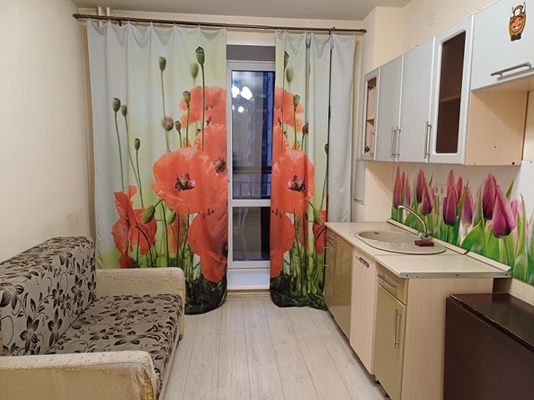 
  Сдам 2-комн. квартиру, 53 м², Апрельская ул, д. 7
. Фото 1.