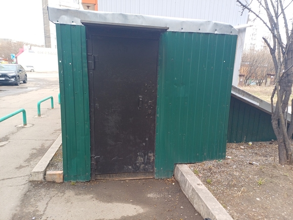 
  Продам склад, 6.4 м², Воронова ул, д. 33
. Фото 1.