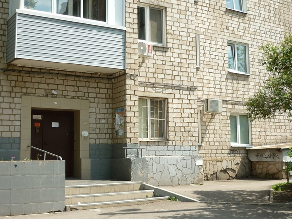 
  Продам 1-комн. квартиру, 35 м², Крупской ул, д. 40
. Фото 2.