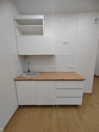 
  Сдам 1-комн. квартиру, 30.5 м², Партизана Железняка ул, д. 38
. Фото 2.