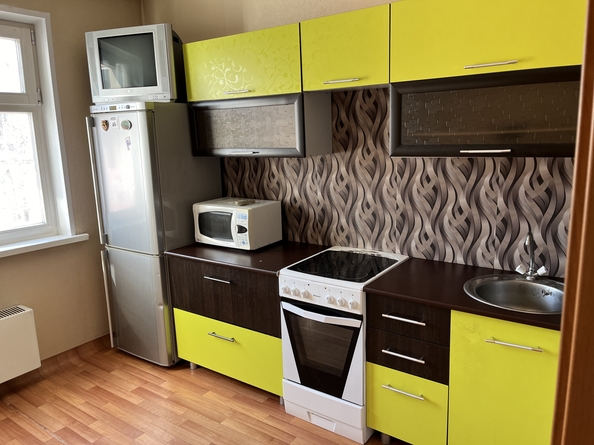 
  Сдам 1-комн. квартиру, 41 м², Норильская ул, д. 4
. Фото 5.