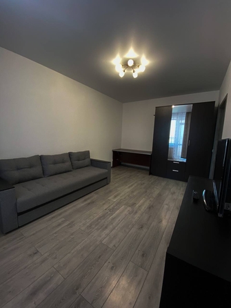 
  Сдам 1-комн. квартиру, 45 м², Шумяцкого ул, д. 9
. Фото 2.