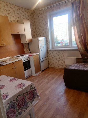 
  Продается 1-комн. квартира, 40.3 м², Линейная ул, д. 76
. Фото 6.