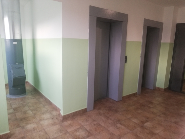 
  Продам 4-комн. квартиру, 82 м², 40 лет Победы ул, д. 33
. Фото 18.
