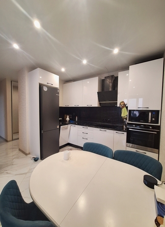 
  Продам 3-комн. квартиру 57 м², в ЖК Притяжение, дом 2. Фото 3.