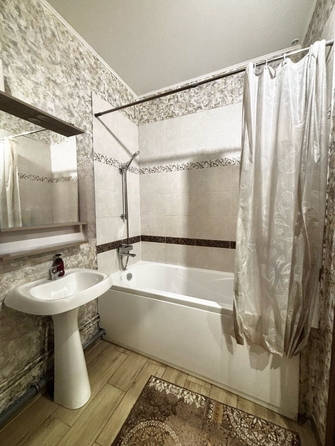 
  Продам 2-комн. квартиру 64 м², в ЖК Перья, дом 1. Фото 13.
