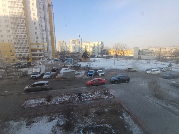 
  Продам 2-комн. квартиру 54.9 м², в ЖК Иннокентьевский, 3 микрорайон дом 5. Фото 8.