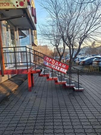 
  Продам торговую площадь 70 м². Фото 1.
