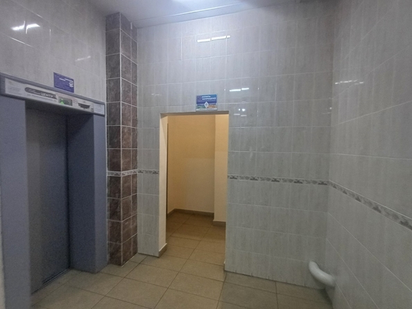 
  Продается 2-комн. квартира 54.9 м², в ЖК Иннокентьевский, 3 микрорайон дом 5. Фото 34.