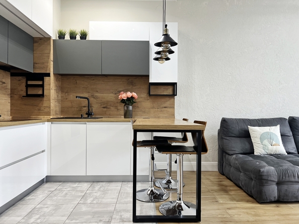 
  Продам 3-комн. квартиру 82.9 м², в ЖК Перья, дом 5. Фото 8.