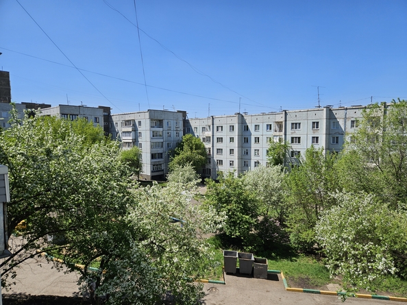 
  Продается 3-комн. квартира 64.7 м². Фото 1.