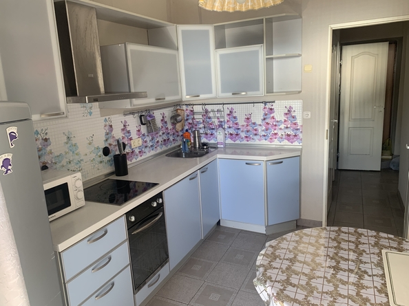 
  Сдам 2-комн. квартиру 52 м². Фото 1.