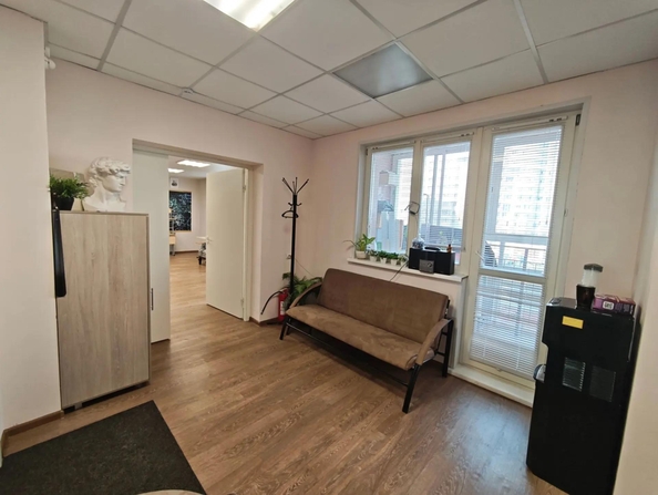 
  Сдам офис 45 м², в ЖК Слобода Весны, блок-секция 7. Фото 4.