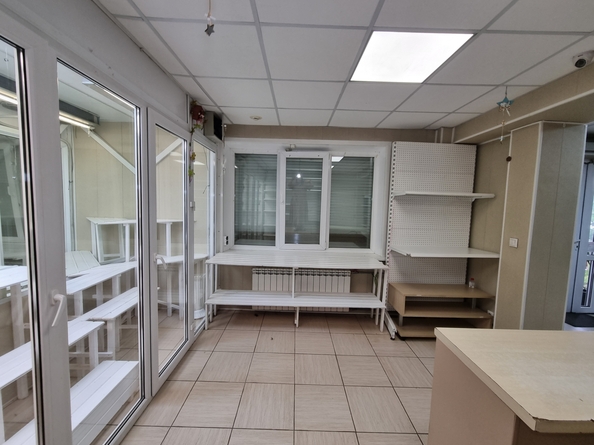 
  Продам торговую площадь 70 м². Фото 4.