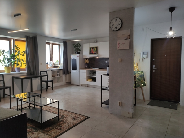 
  Продам 3-комн. квартиру 66.8 м². Фото 1.