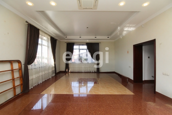 
  Продам коттедж 324 м². Фото 10.