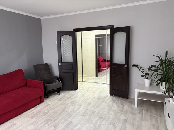 
  Продам 4-комн. квартира 77.3 м². Фото 2.